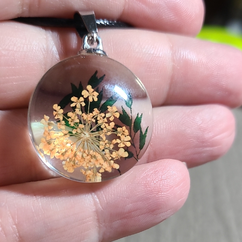 3/$10 Botanical Resin Pendant Necklace
